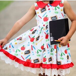 Girls 8 Bella & Omi Back to School gorgeous Peter Pan dress & matching shorties